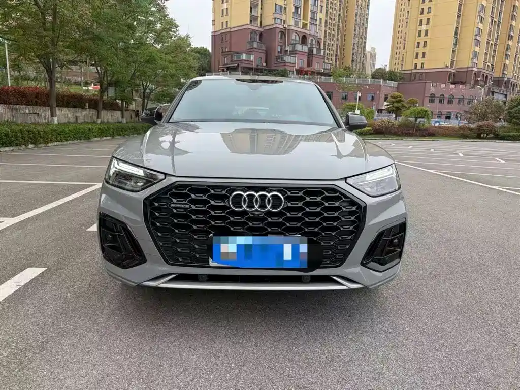 Audi Q5L Sportback 2022 — фото 2