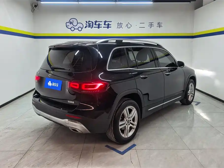 Mercedes-Benz GLB 2022 — фото 3