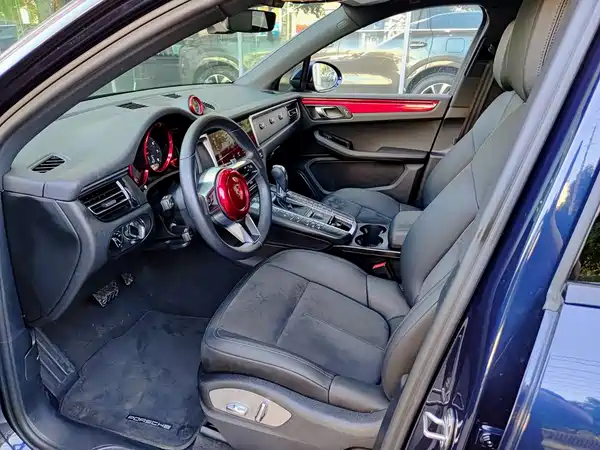 Porsche Macan 2022