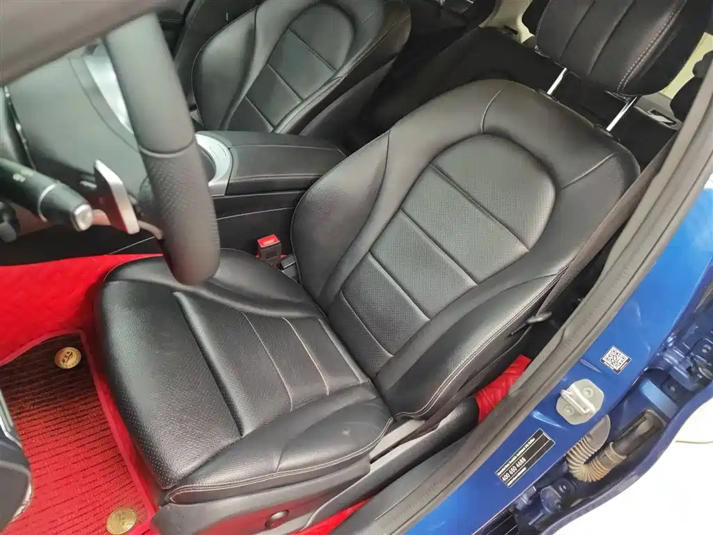 Mercedes-Benz C-Class 2020 — фото 14