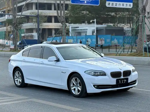 BMW 5 Series 2011