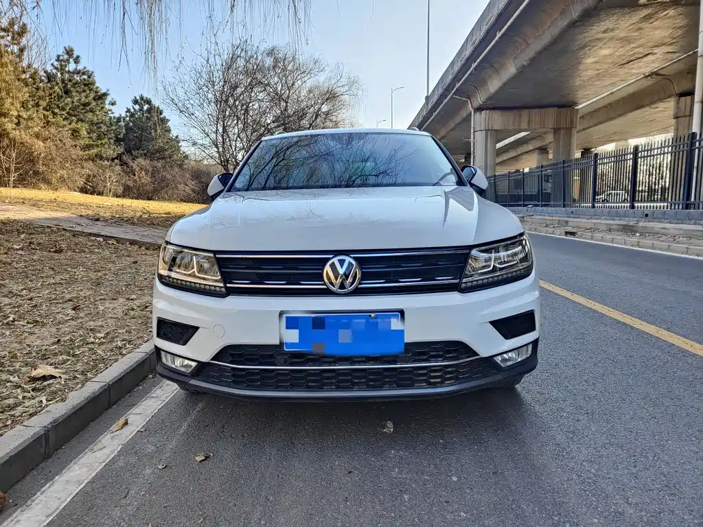 Volkswagen Tiguan 2016 — фото 2