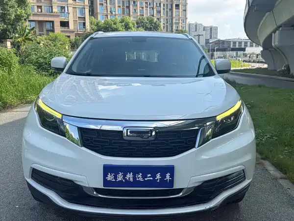 Qoros 5 2019