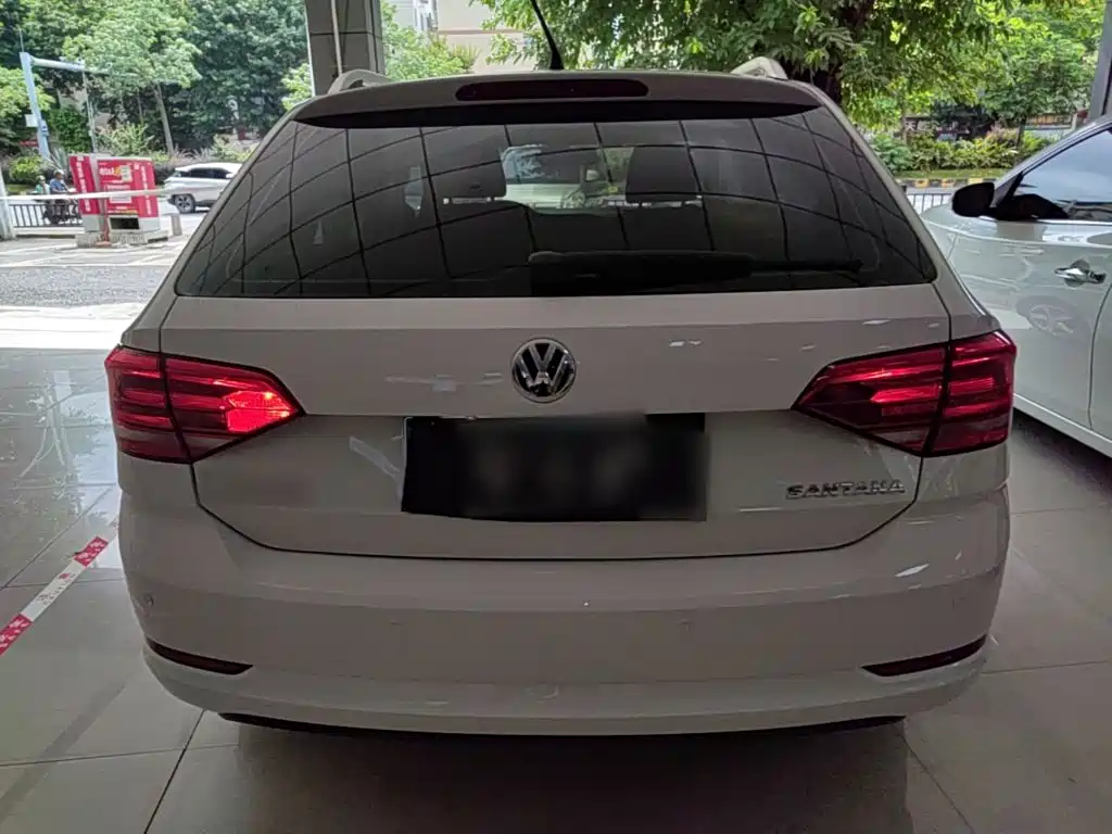 Volkswagen Santana 2016
