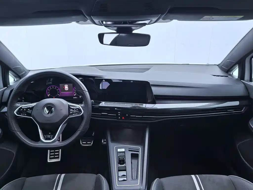 Volkswagen Golf 2022