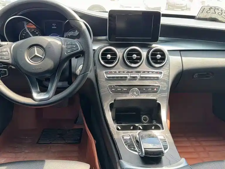 Mercedes-Benz C-Class 2014 — фото 2
