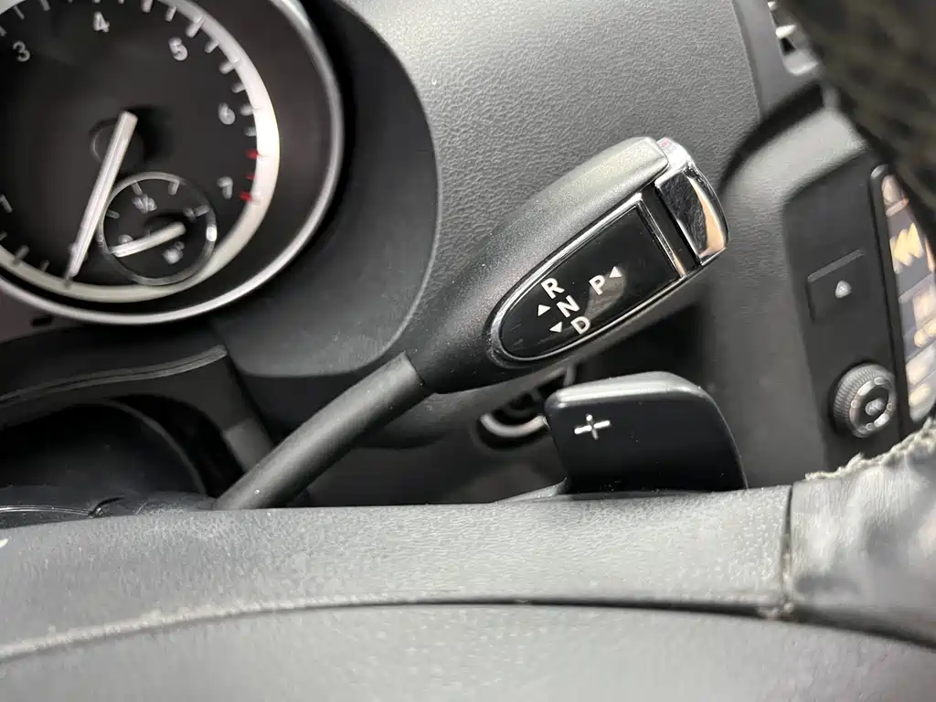 Mercedes-Benz R-Class 2016 — фото 14