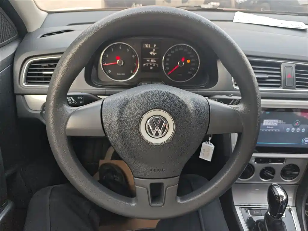 Volkswagen Gran Lavida 2015 — фото 11