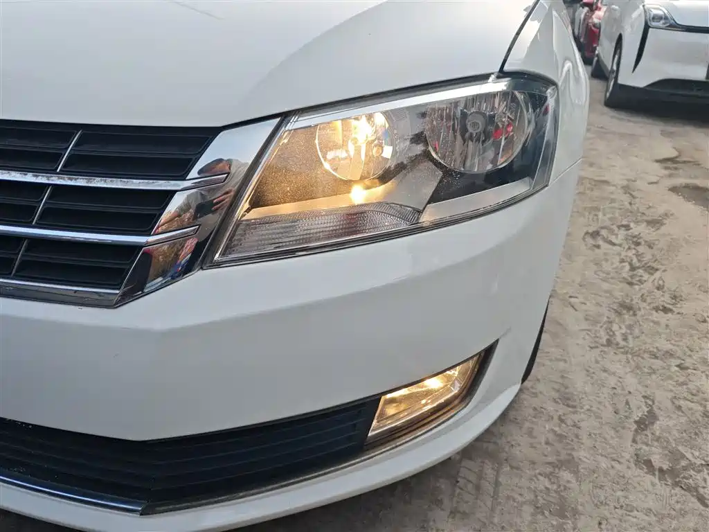 Volkswagen Gran Lavida 2015 — фото 24