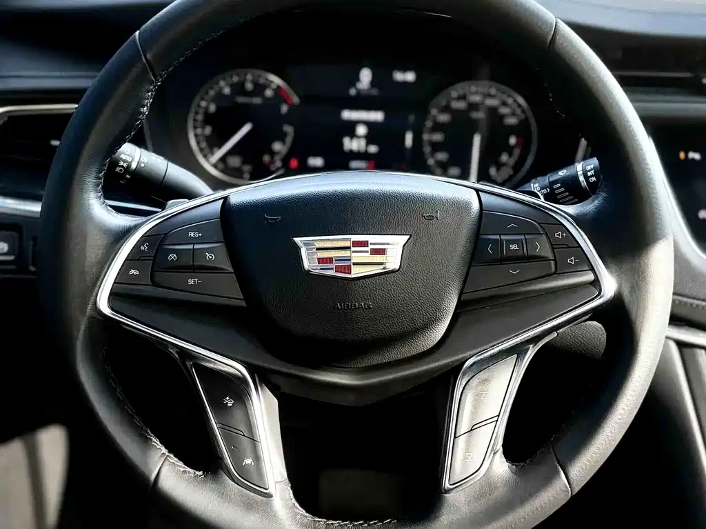 Cadillac XT5 2022 — фото 14