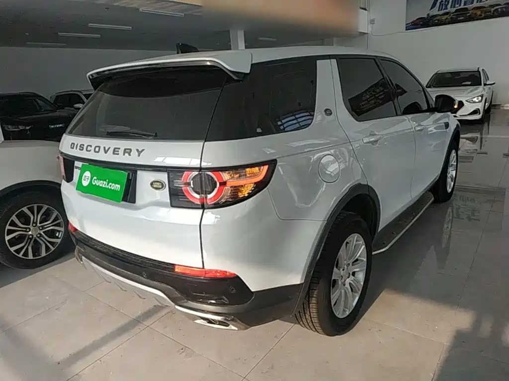 Land Rover Discovery Sport 2018 — фото 7