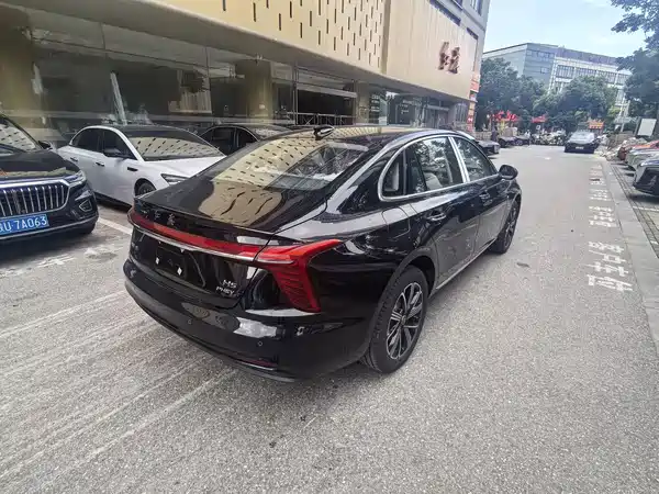 Hongqi H5 PHEV 2026