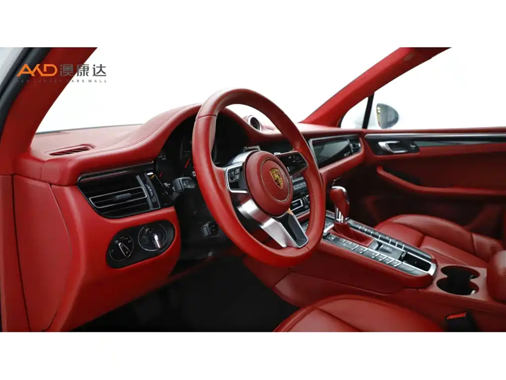 Porsche Macan 2021