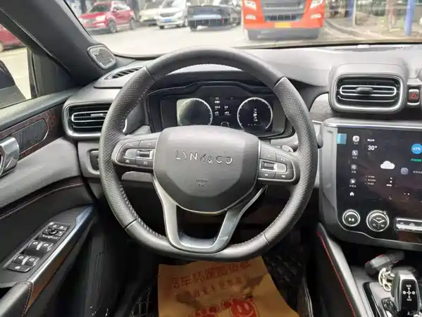 Lynk & Co 03 2019