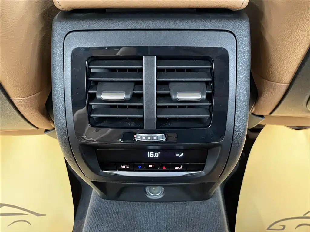 BMW X3 2019 — фото 17