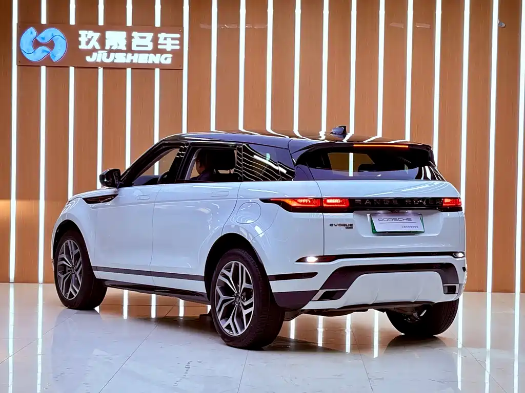 Land Rover Range Rover Evoque New Energy 2021 — фото 9