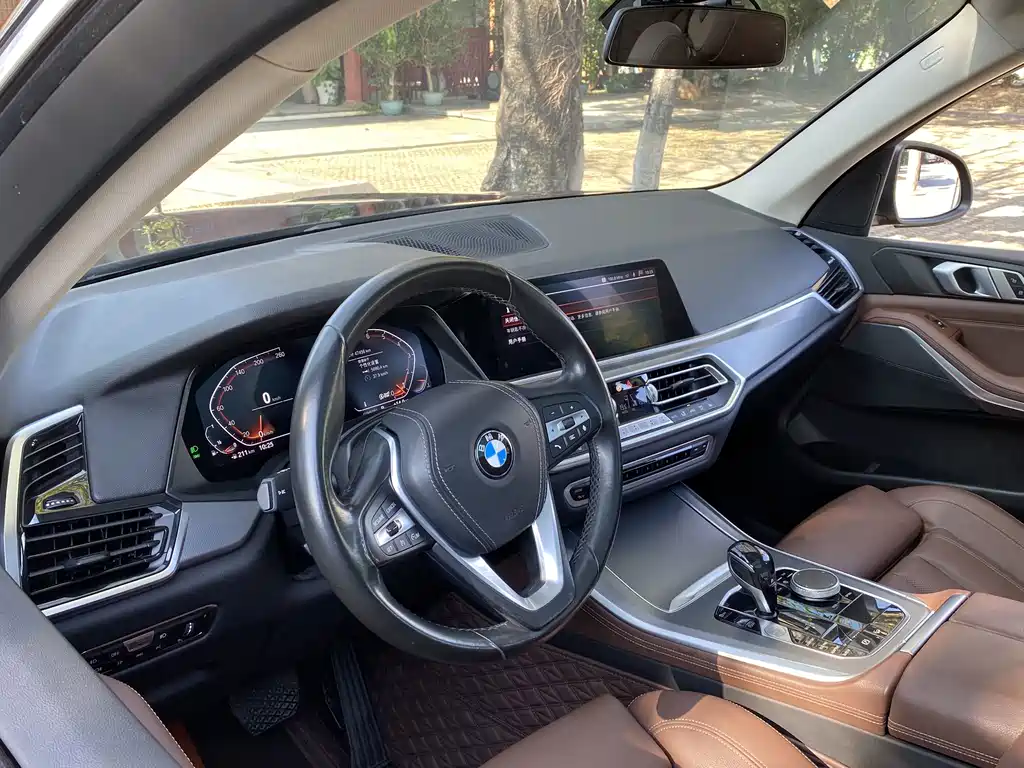 BMW X5 2019 — фото 10
