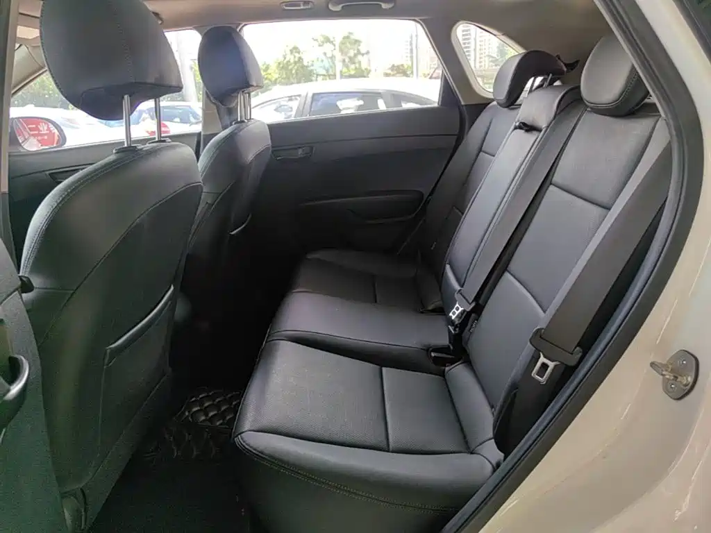 Kia KX3 2017 — фото 17
