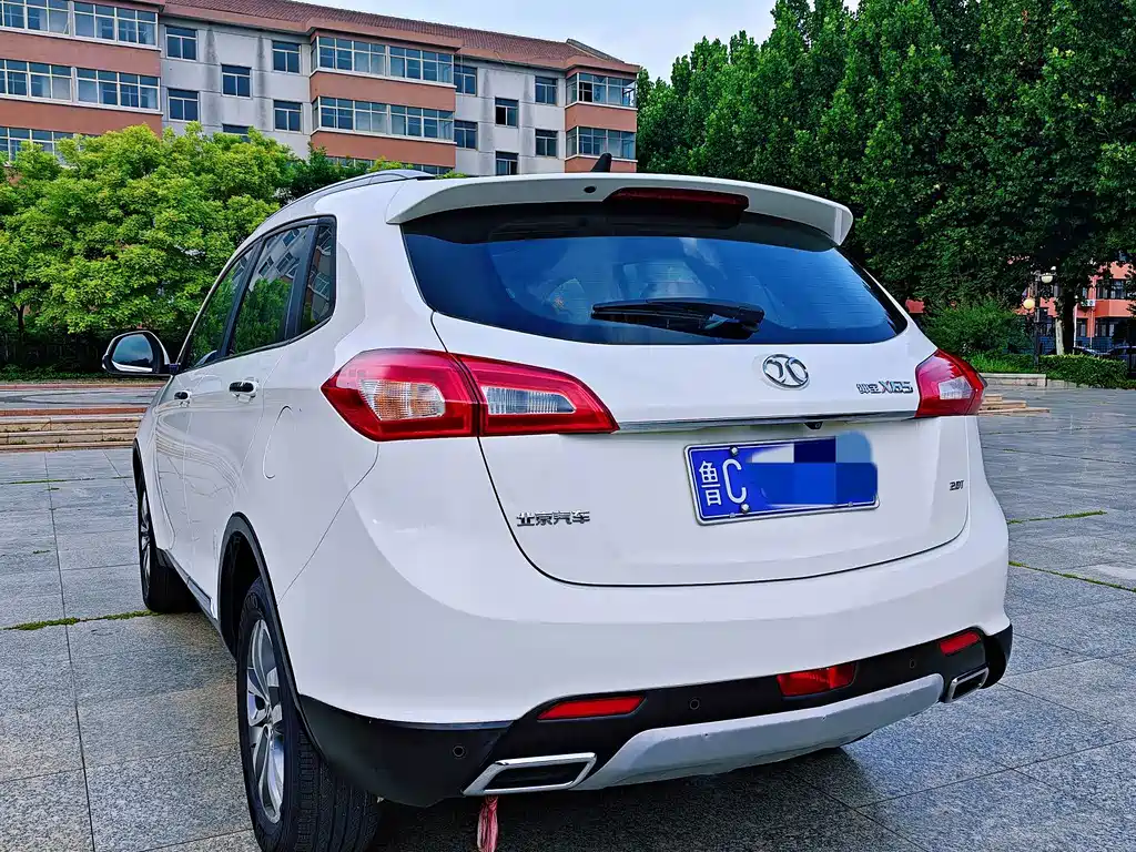 BAIC Shenbao X65 2015 — фото 12