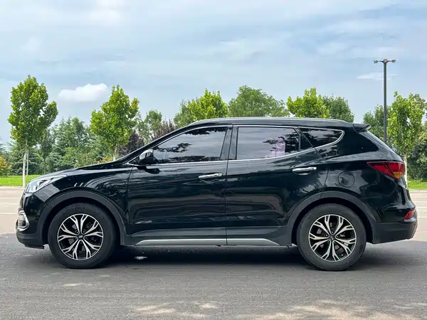 Hyundai Santa Fe 2017
