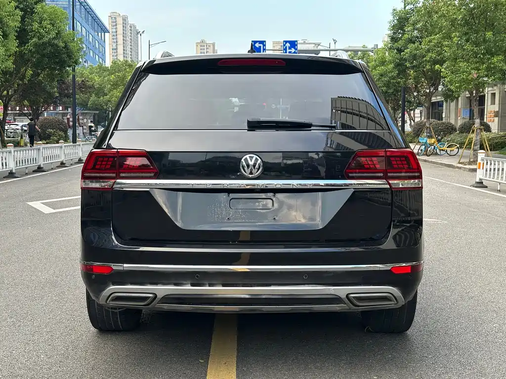 Volkswagen Teramont 2018 — фото 8
