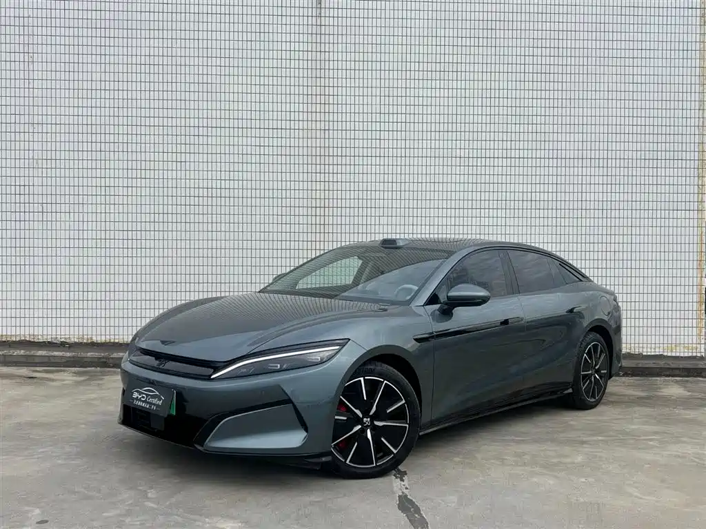 BYD Han L 2025