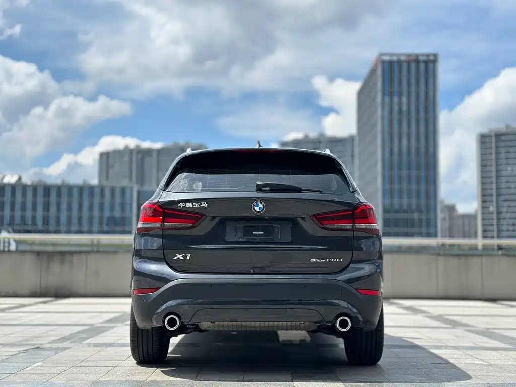 BMW X1 2021 — фото 7