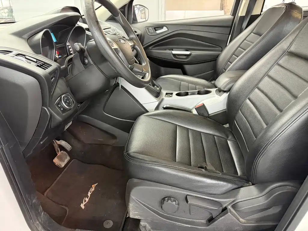 Ford Kuga 2015