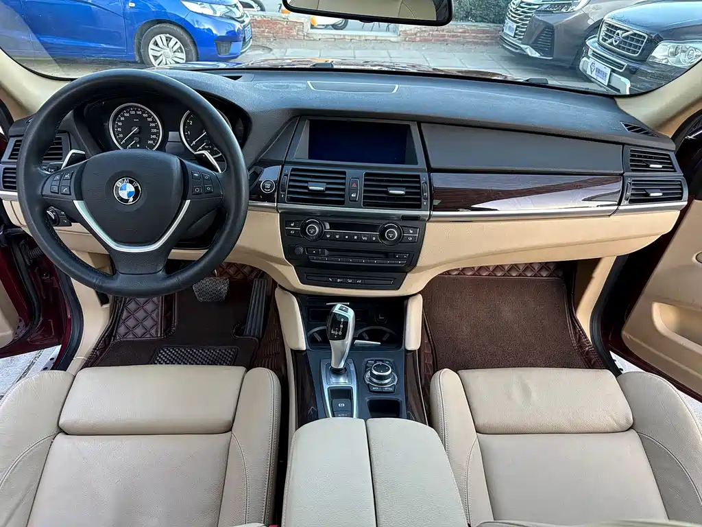 BMW X6 2013 — фото 24