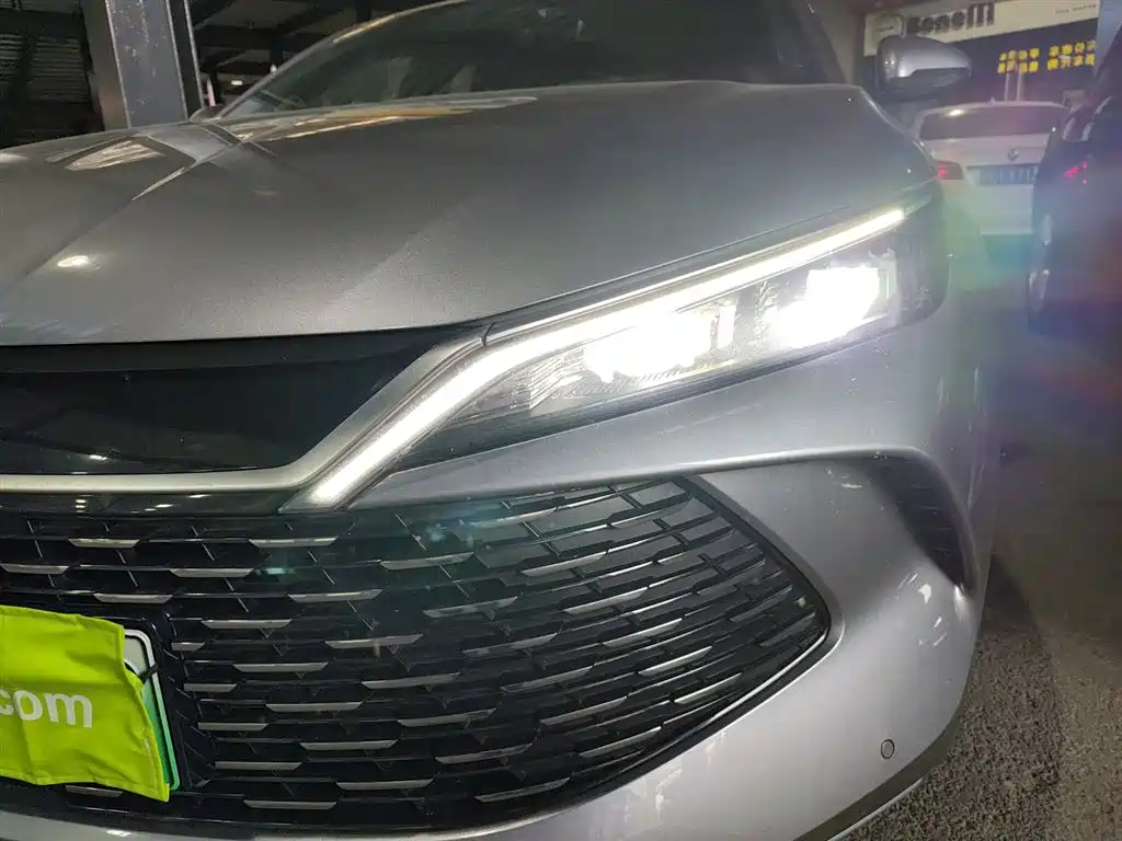 BYD Qin L 2025 — фото 24