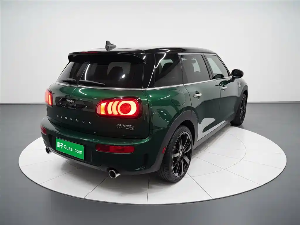 MINI Clubman 2017 — фото 7