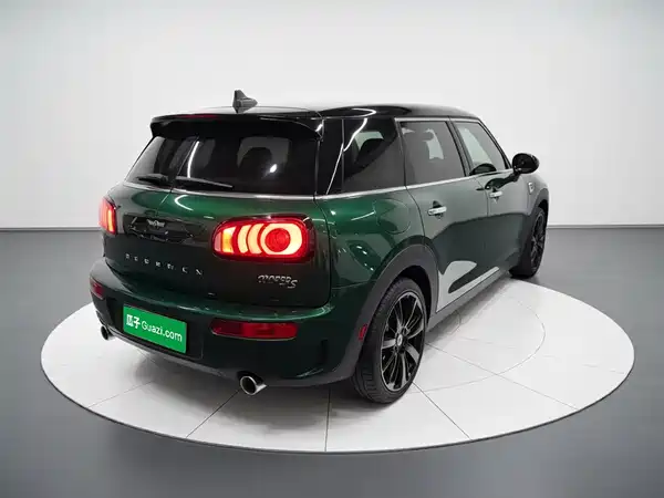 MINI Clubman 2016