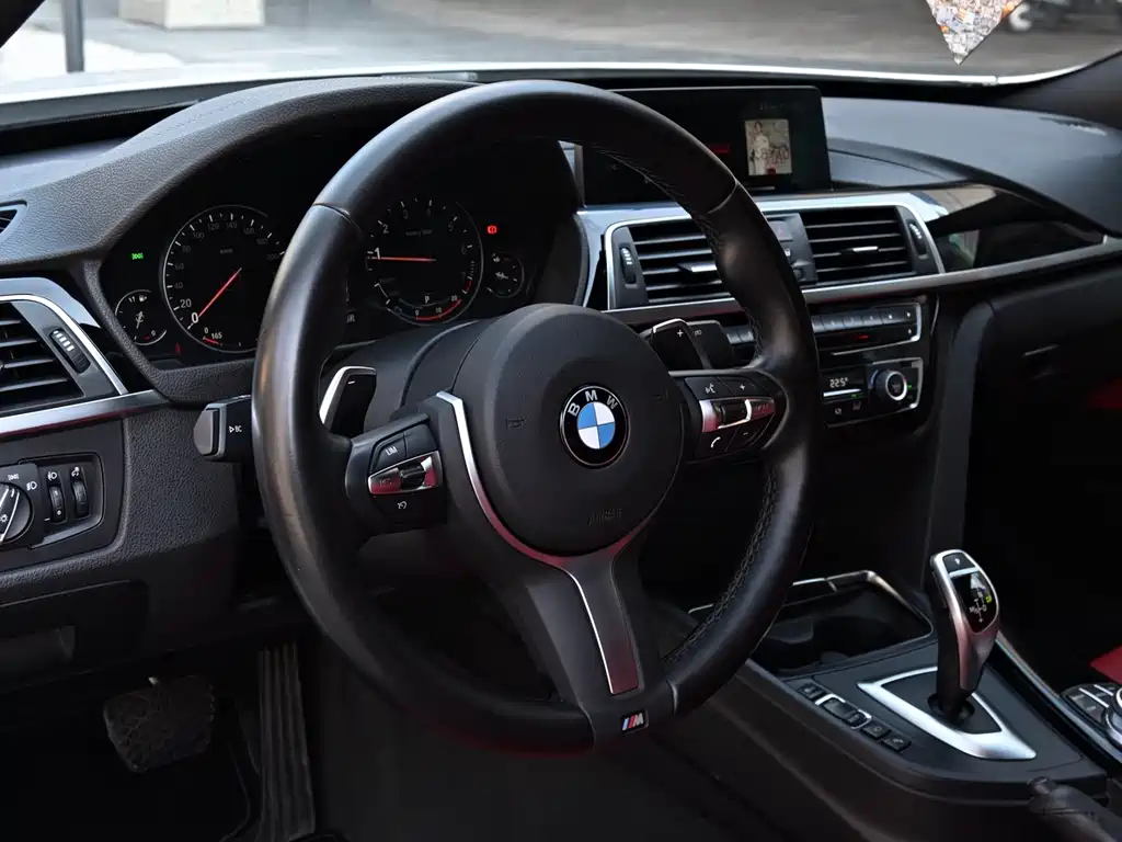 BMW 3 Series GT 2021 — фото 22