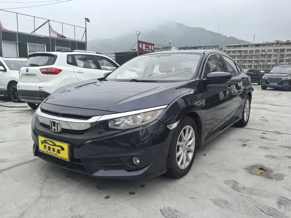 Honda Civic 2017 — фото 1