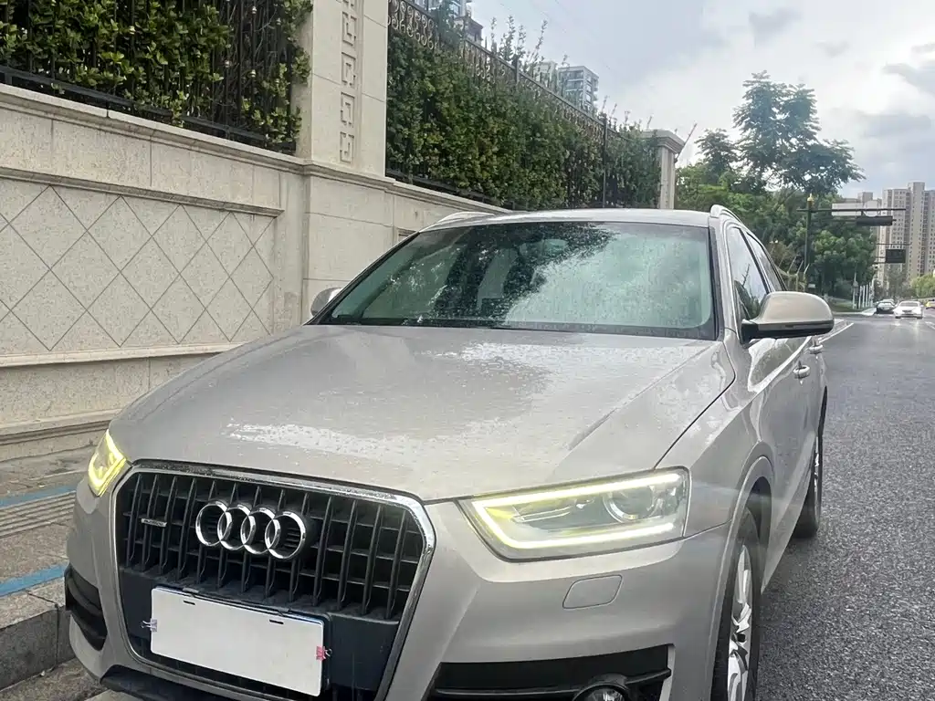 Audi Q3 2013