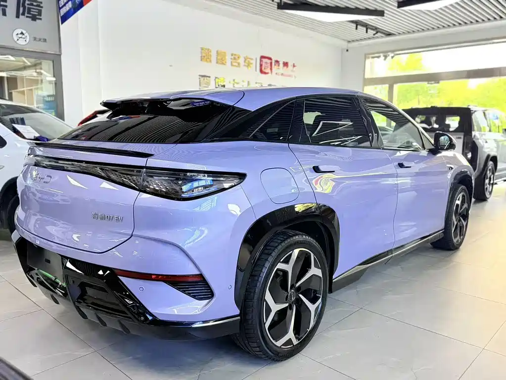 BYD Seal 07 EV 2024 — фото 11