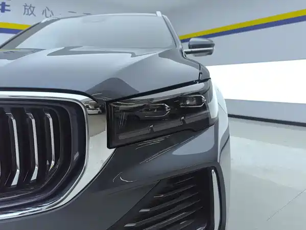 Geely Xingyue L 2025