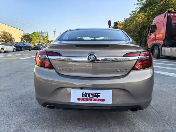 Buick Regal 2015