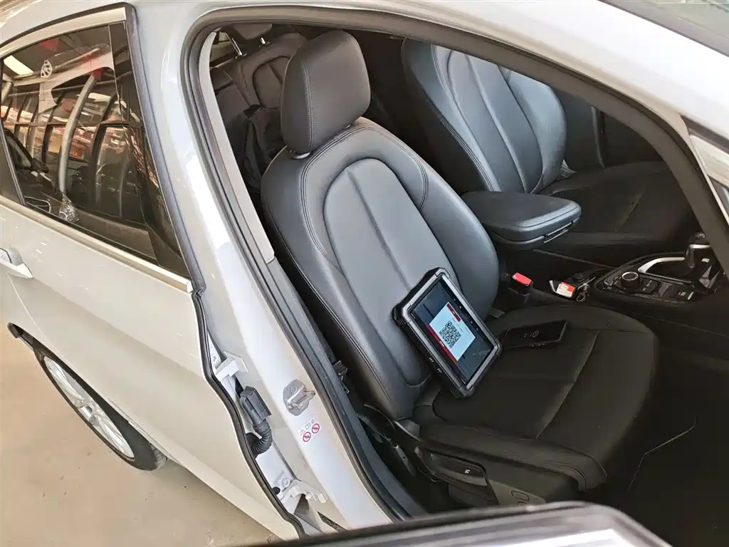 BMW 2 Series Active Tourer 2018 — фото 21