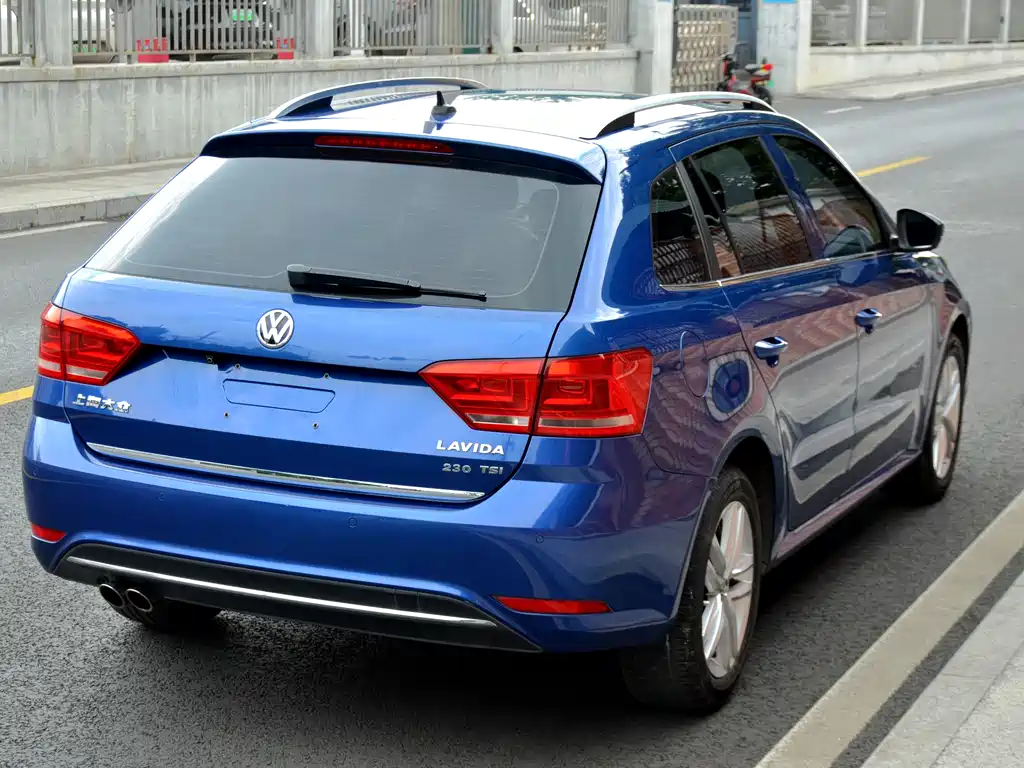 Volkswagen Gran Lavida 2015