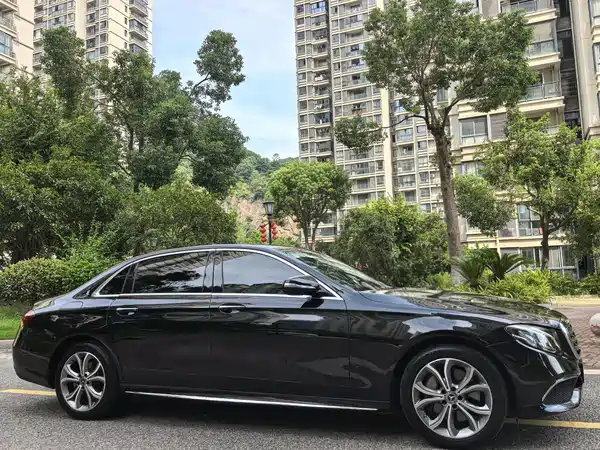 Mercedes-Benz E-Class 2020