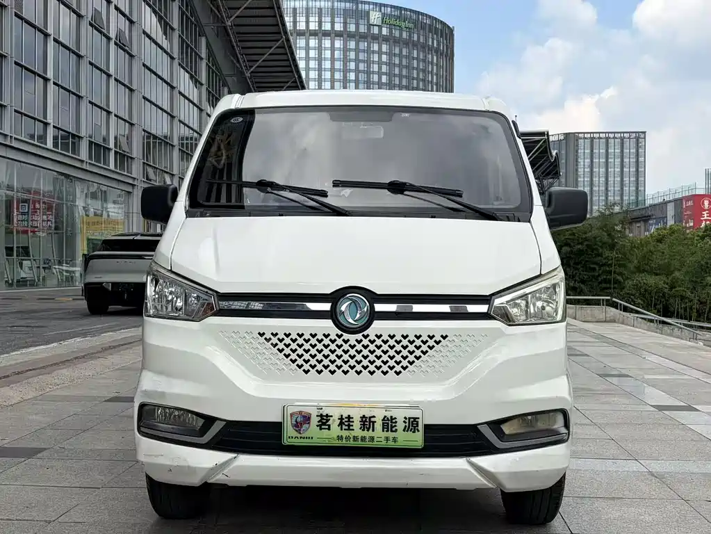 Dongfeng Yufeng EM26 2023 — фото 2