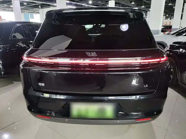 Li Auto L8 2024
