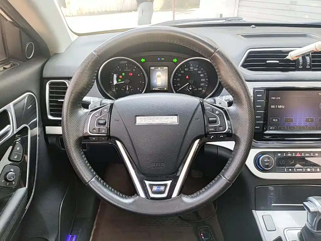 Haval H6 Coupe 2017 — фото 11