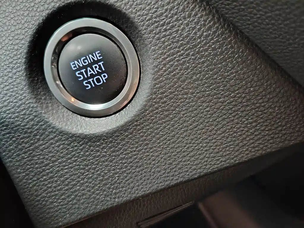 Toyota Levin 2023 — фото 11