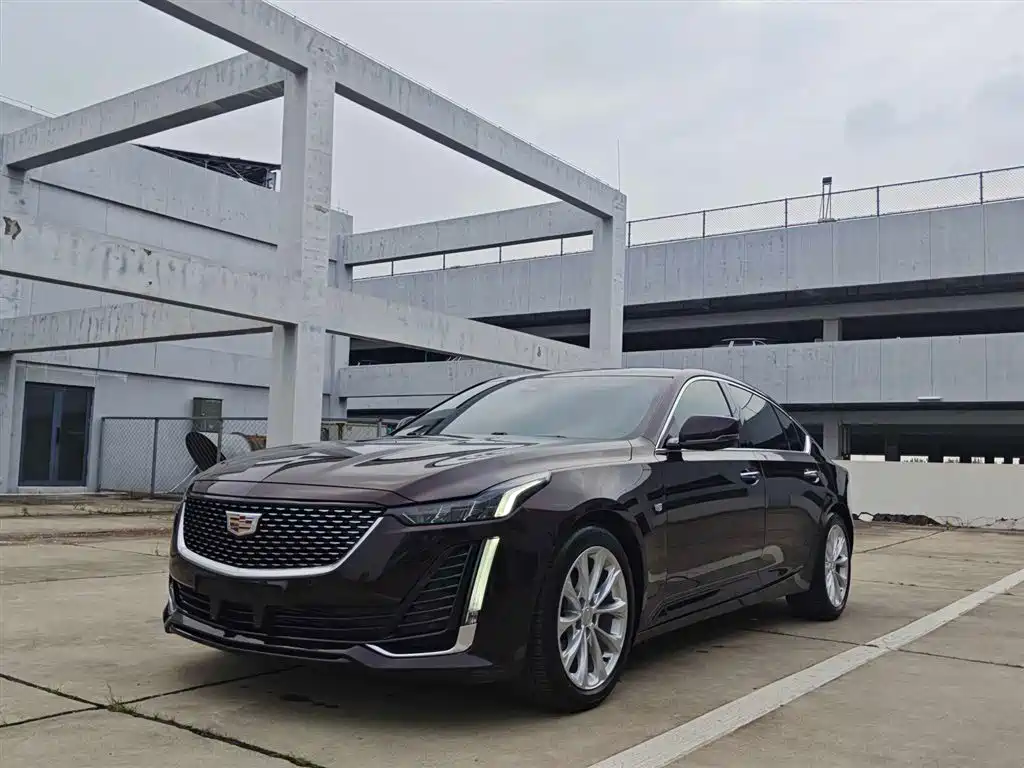 Cadillac CT5 2021 — фото 1