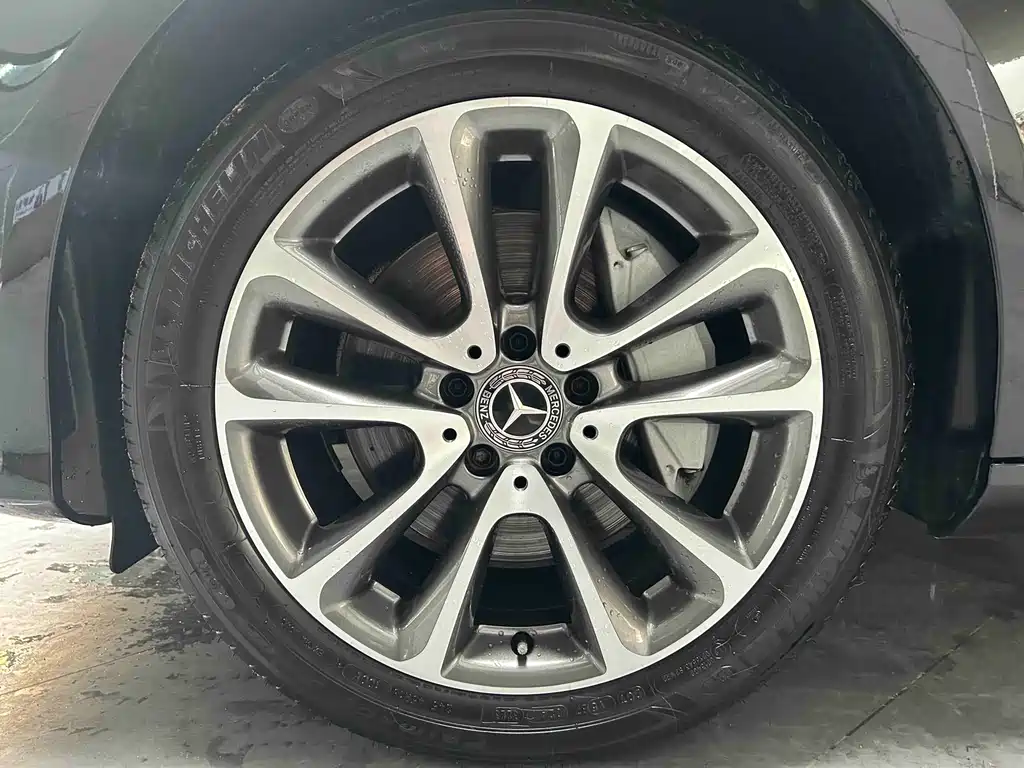 Mercedes-Benz E-Class 2016