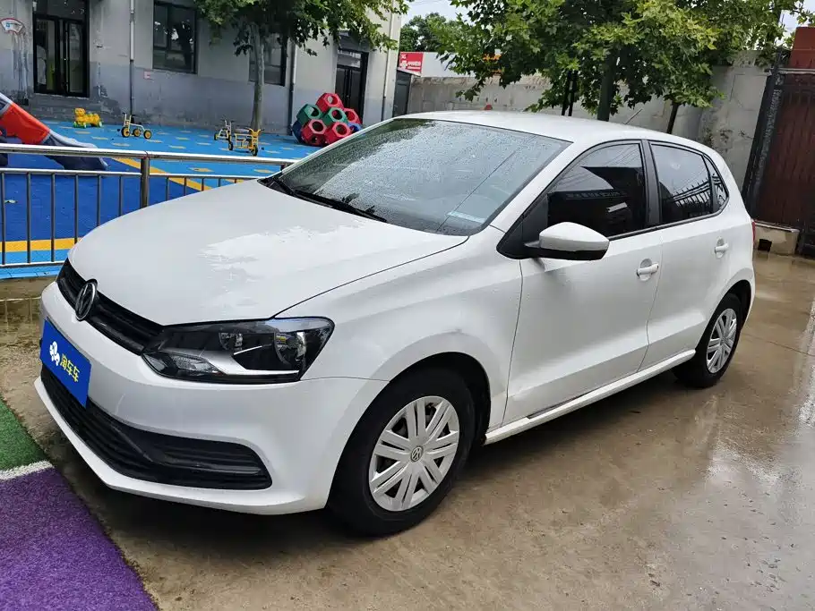 Volkswagen Polo 2018 — фото 1