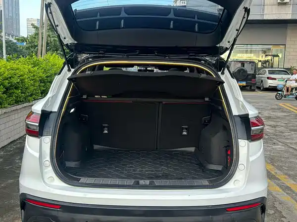 Geely Binyue 2020