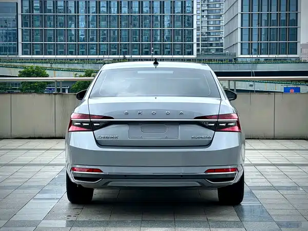 Skoda Superb 2024